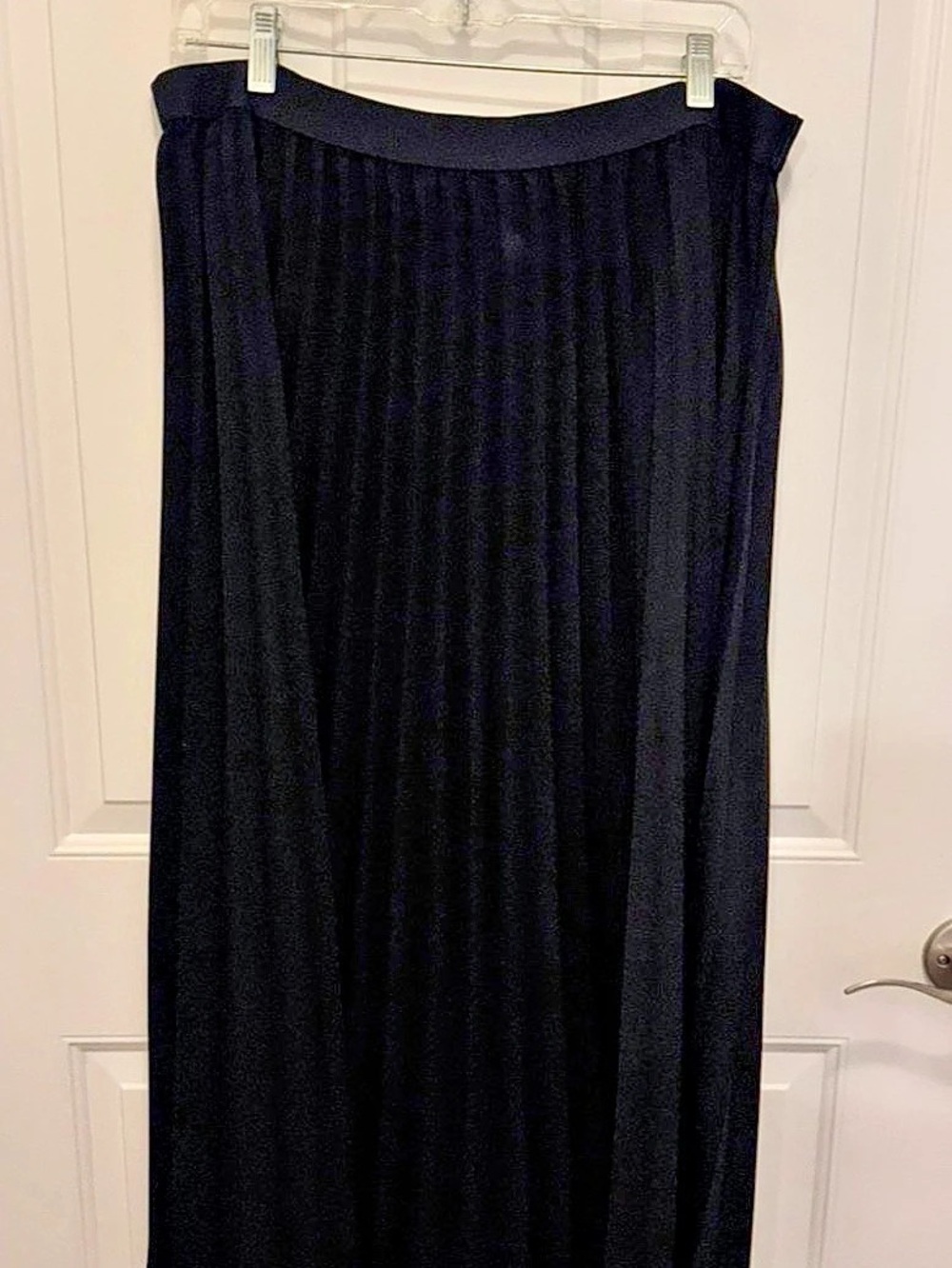 a new day Pleated Maxi Skirt in Black Size XL Like New